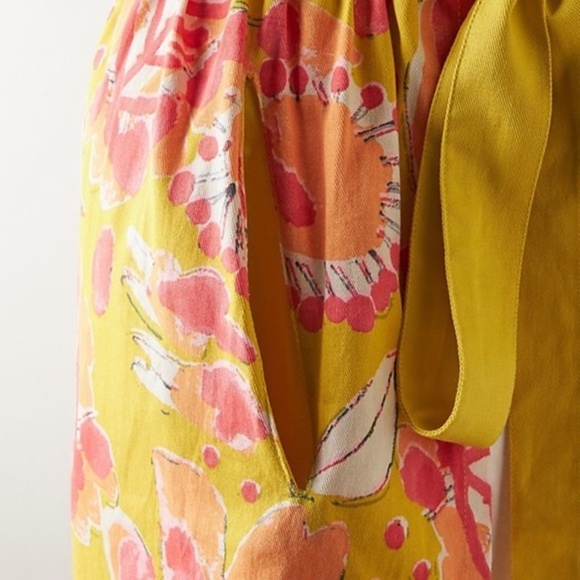 Anthropologie Vera  Floral Plus Size Apron - Picture 2 of 3